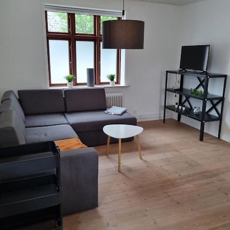 Taet Pa Centrum & Mch/Boxen - Huset Nr. 11 Herning Bagian luar foto